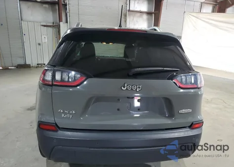 2019 Jeep Cherokee Latitude Plus from USA, damaged, VIN 1C4PJMLB2KD368904